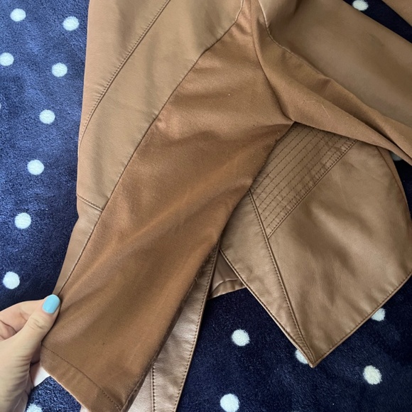Ricki's Womens Faux Leather Open Front Blazer Jacket Cognac Brown Size Medium - Picture 3 of 5